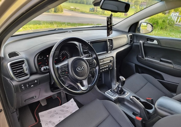 Kia Sportage cena 68900 przebieg: 104000, rok produkcji 2016 z Strzelce Opolskie małe 466